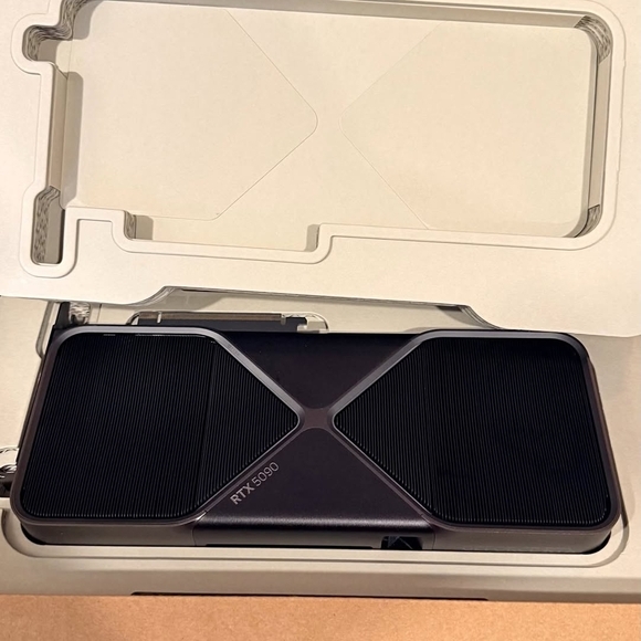 NVIDIA GeForce RTX 5090 GPU - Black